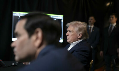 Pamje nga momenti kur Trump përcolli operacionin e kapjes së diktatorit të Venezuelës