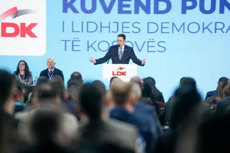 Abdixhiku: Sot nuk kemi arsye për triumf por për vetëdije, respekt për secilin delegat