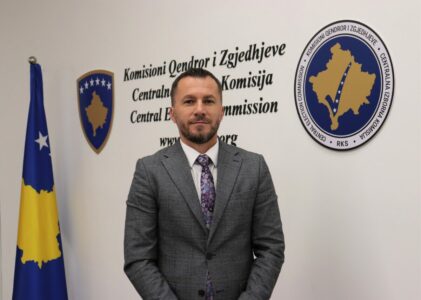 Vjedhja e votave, anëtari i PDK-së në KQZ propozon që procesi zgjedhor të kthehet në elektronik