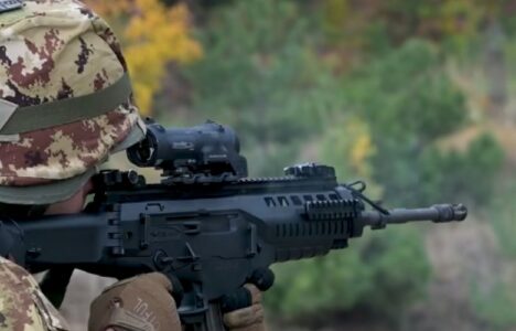 KFOR angazhohet për sigurinë e Kosovës me stërvitje të avancuara ushtarake