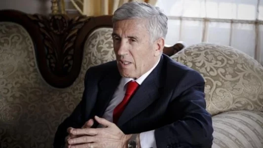 Bedri Hamza me bashkëpartiakë nderojnë figurën e Nexhat Dacit