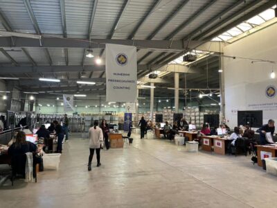 KQZ: Po vazhdon numërimi i votave nga diaspora, mbi 27 mijë zarfe të aprovuara për numërim