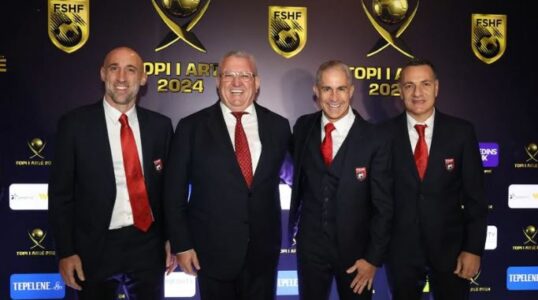 Sylvinho së bashku me stafin e tij vazhdon kontratën me Shqipërinë deri në korrik