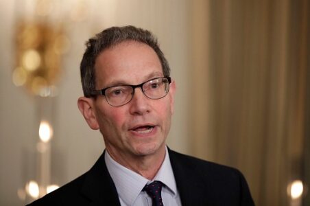 Kupchan: Kongresi i SHBA-së po nxit Trumpin për normalizimin e marrëdhënieve Kosovë–Serbi