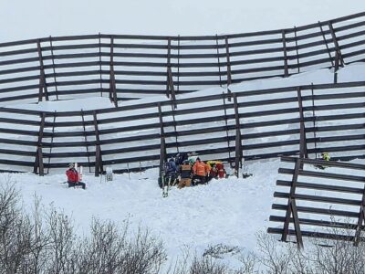 Austri: Vdesin tre skiatorë, u bllokuan nga orteku