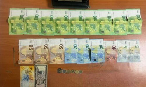 Qytetari gjeti kuletën me mbi 1 mijë euro në Ferizaj, e dorëzoi në polici dhe e mori pronarja