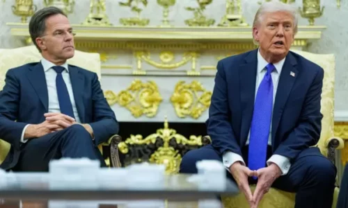 Sekretari i Përgjithshëm i NATO-s, Rutte, bisedon me Trumpin mbi situatën në Grenlandë