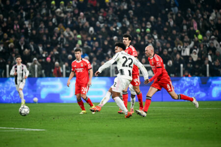 Edon Zhegrova nuk luan fare në fitoren e sotme të Juventusit ndaj Benfikës