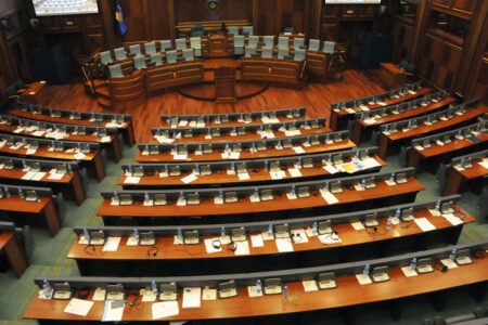 KQZ përditëson të dhënat, LDK’së i rikthehet një mandat, merr 15, PDK bie në 22