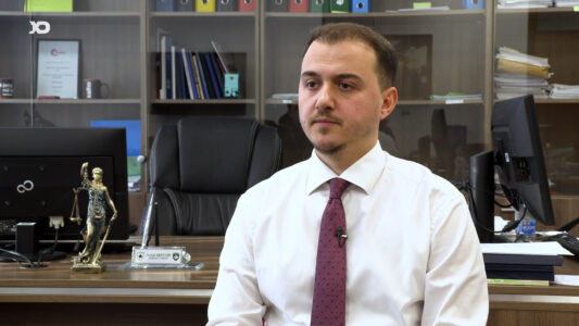 Prokuroria e Prizrenit me aksion të madh në gjithë Kosovën, Kryeziu: Target i kemi më shumë se 40 persona