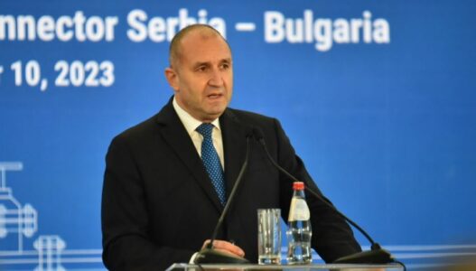 Jep dorëheqje presidenti i Bullgarisë, Rumen Radev