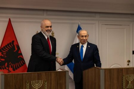 Netanyahu pret Ramën, e quan mik të madh: Përfaqësoni shpirtin e vërtetë të Shqipërisë