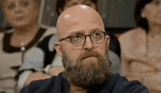 Policia nis hetimet për Arianit Sllamnikun që u jep fëmijëve ilaçe për kafshë