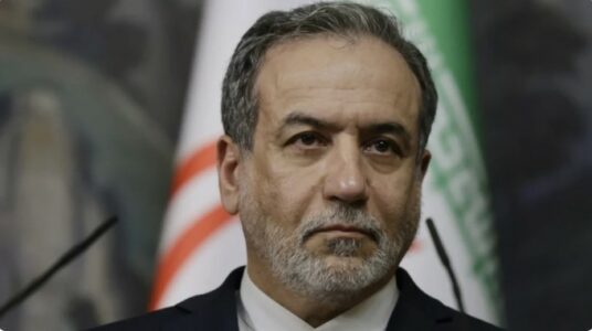 Ministri i Jashtëm i Iranit: Situata është nën kontoll, kemi prova të përfshirjes së huaj