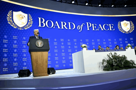 Më pak se 20 shtete në ceremoninë e Bordit të Paqes, Trump flet për pjesëmarrës “shumë popullorë” e “jo aq popullorë”