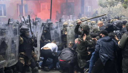 Arrestohet një person për sulm ndaj pjesëtarëve të KFOR’it dhe Policisë