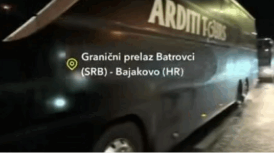 Kompania ‘Arditi Tours’ reagon pas raportimeve se autobusi me mërgimtarë u përfshi nga zjarri