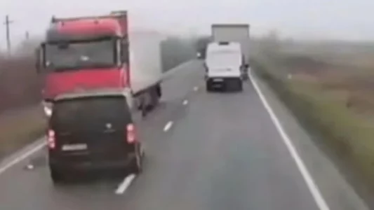 Aksidenti tragjik i tifozëve grekë/ Shkon në 7 bilanci i viktimave, dyshohet se një prej tyre është shqiptar