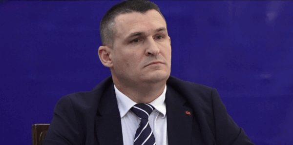 Altin Dumanit i aprovohet kërkesa për angazhim në Kosovë