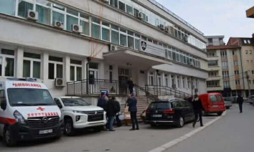 Një foshnje dërgohet e vdekur në Emergjencën e Mitrovicës