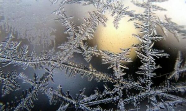 Mëngjes me ngrica  parashikimi i motit për sot