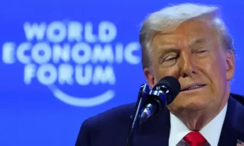 Trump në Davos thumbon NATO’n dhe Evropën: Nuk e vlerësoni atë që bëjmë ne, japim kaq shumë e marrim kaq pak