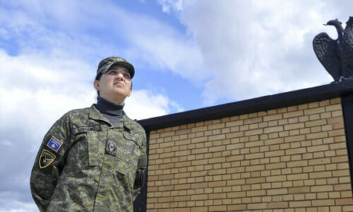 “Një herë ushtar, gjithmonë ushtar”: Historia e gjeneralmajores së parë të Kosovës