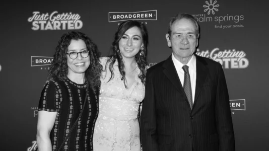 Vajza e Tommy Lee Jones gjendet e vdekur në hotel