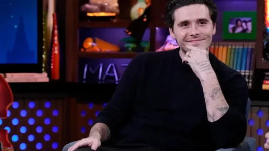 Brooklyn Beckham thuhet se po komunikon me prindërit vetëm përmes avokatëve