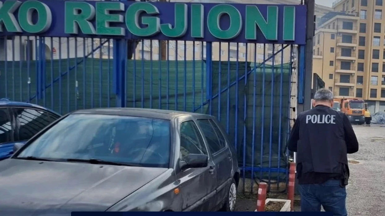 Arrestimi i dy personave në Prizren për keqpërdorim  Policia tregon se çfarë kanë konfiskuar