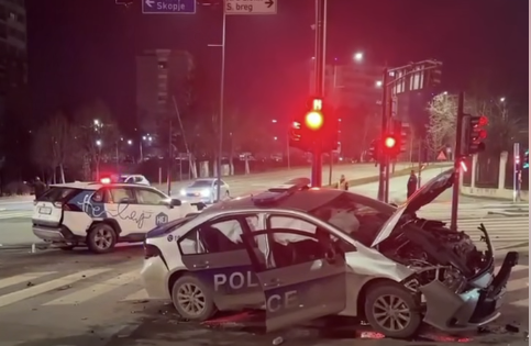 Aksidentohet vetura e policisë dhe një taksi në Prishtinë  katër persona të lënduar