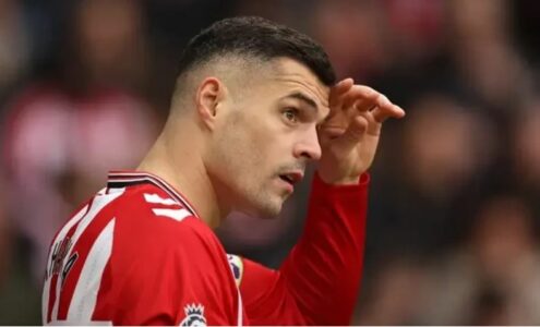 Goditje e rëndë për Sunderlandin, zbulohet sa do të mungojë Granit Xhaka