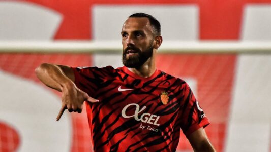 Vedat Muriqi shndërrohet në yll të Mallorcës me hat-trick historik