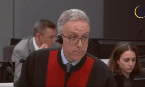 Avokati i Thaçit njofton: Nesër në 09:00 do ta paraqes deklaratën përmbyllëse në Gjykatën Speciale