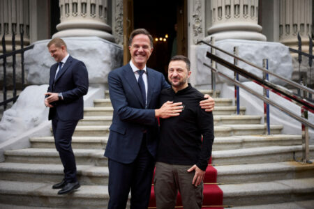 Shefi i NATO-s në Kiev, mesazh i fortë mbështetjeje për Ukrainën