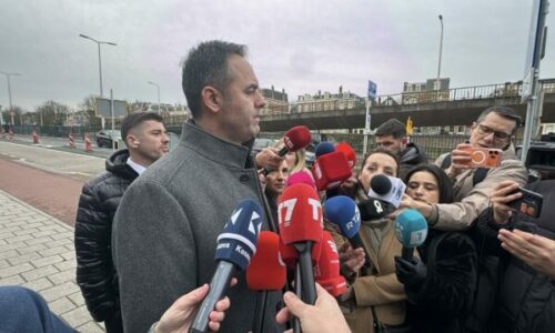 Konjufca në Hagë: Çka po përpiqet të ndodhë brenda kësaj gjykate është shtrembërimi i historisë