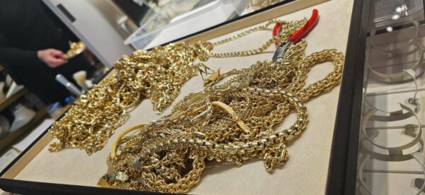 Aksioni i Prokurorisë, Policisë, Doganës e IQMT – Sekuestrohen mbi 45 kg ari në Pejë