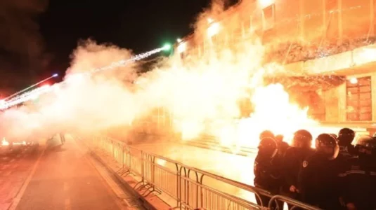 Protesta e opozitë në Tiranë, Ministrja e Brendshme del me thirrje për protestuesit