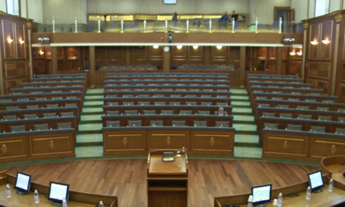 Seanca për votimin e Kurti 3 fillon në orën 21:00