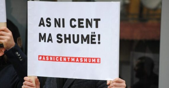 Protestohet sot kundër propozimit për shtrenjtimin e rrymës