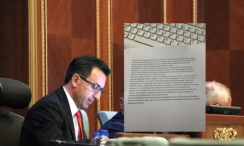 Ky është “teksti i përgatitur nga zyrat e partisë në pushtet” për Dimal Bashën që gazetarja e RTK tha se s’ka pranuar ta lexojë
