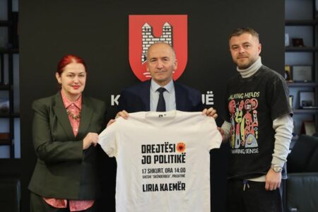 Gazmend Muhaxheri mbështet marshin “Drejtësi, jo politikë”