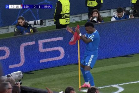 Vinicius provokon, fyhet në baza racore, ndërpritet ndeshja Benfica – Real