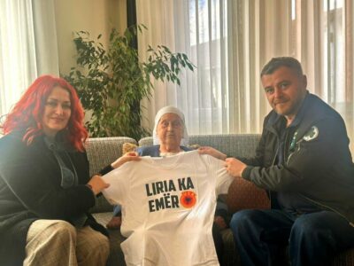 Nëna e ish-presidentit Thaçi mbështet fuqishëm marshin e 17 shkurtit