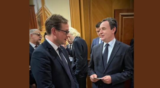 Ambasada e Gjermanisë e uron Kurtin: Ne presim të punojmë së bashku për të mbështetur integrimin euro-atlantik të Kosovës