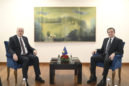 Kurti propozon zëvendëskryeministër me aktakuzë – Fikrim Damka rikthehet në qeveri pavarësisht hetimeve