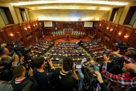 Kjo është “Rezoluta për Hagën” që pritet ta miratojë sonte Kuvendi i Kosovës