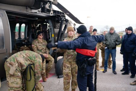 KFOR dhe EULEX stërviten së bashku për procedurat e evakuimit mjekësor në Kosovë
