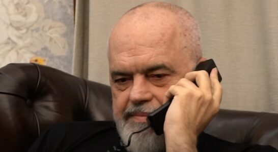 “Vëllai im, të përqafoj shumë” – Edi Rama telefonon Hashim Thaçin, në Ditën e Pavarësisë