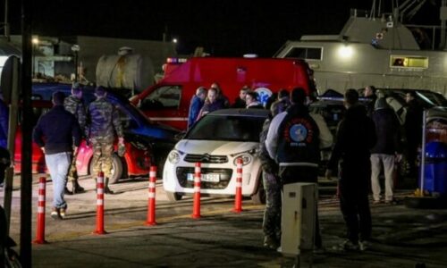 Tragjedi në ishullin grek, 15 të vdekur nga përplasja e një varke që transportonte emigrantë